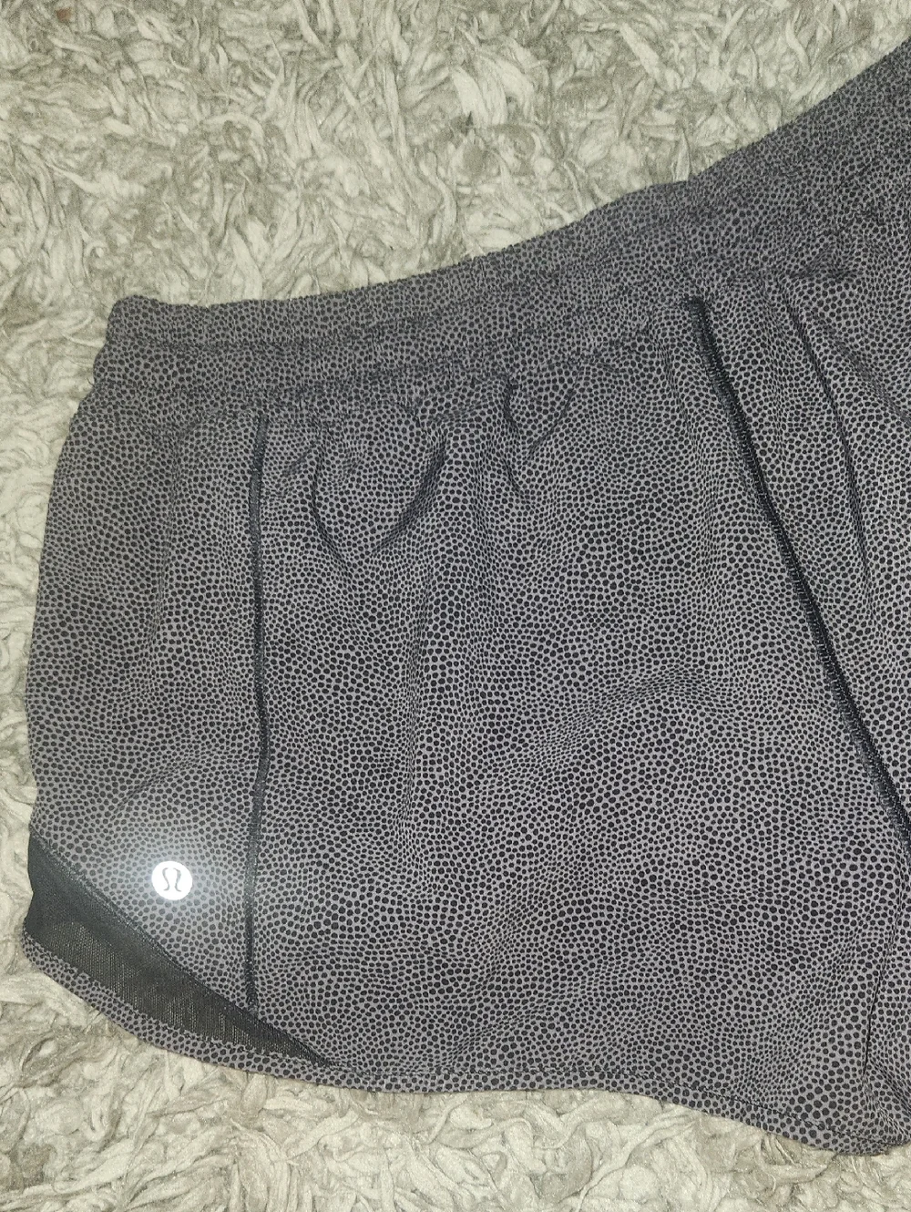 Lululemon Hotty Hot Short II (2.5